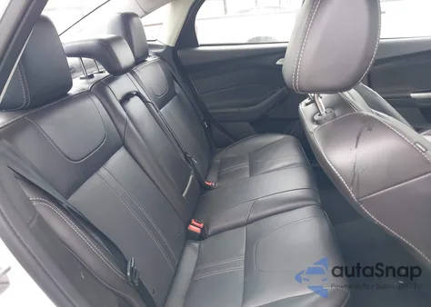 2014 Ford Focus Se из США, поврежденный, VIN 1FADP3F20EL436401